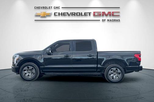 Agate Black Metallic 2024 Ford F-150 Lightning Flash