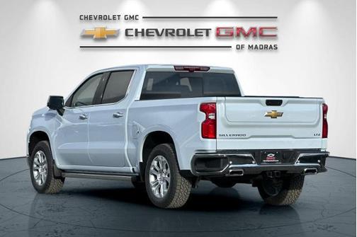 Polar White Tricoat 2026 Chevrolet Silverado 1500 LTZ