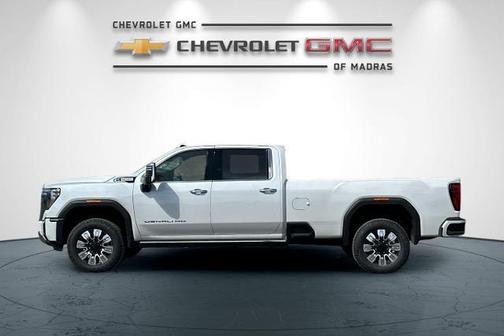 2025 GMC Sierra 3500 Denali