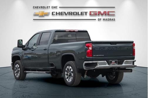 2026 Chevrolet Silverado 3500 LT