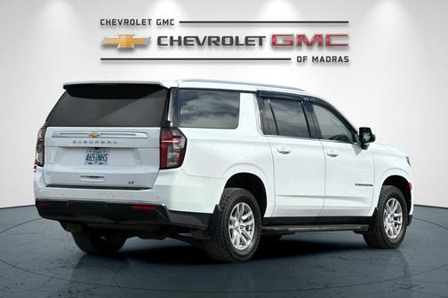 2022 Chevrolet Suburban LT