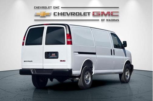Summit White 2026 GMC Savana 3500 3500 Regular Wheelbase, Work Van, RWD