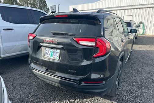 2022 GMC Terrain SLT