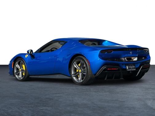 2023 Ferrari 296 GTB Base