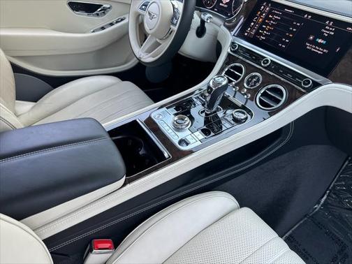 2022 Bentley Continental GT V8