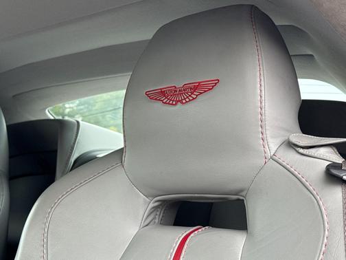 2015 Aston Martin V12 Vantage S Base