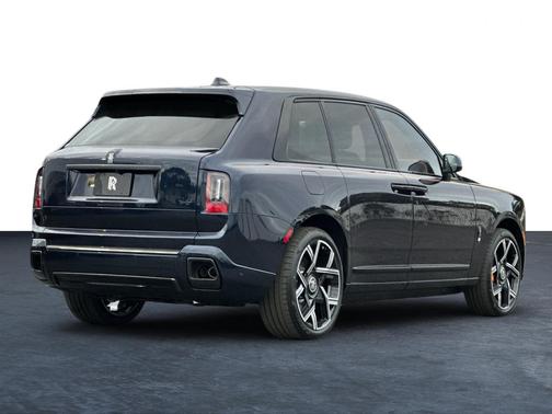 2026 Rolls-Royce Cullinan Black Badge