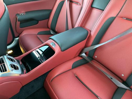 2019 Rolls-Royce Wraith Base