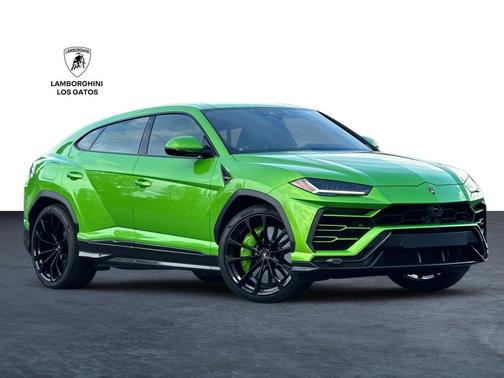 2022 Lamborghini Urus Graphite Capsule