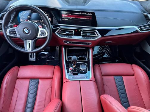 2023 BMW X6 M Base (A8)