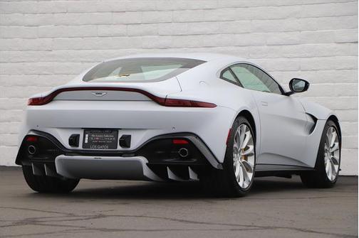 2019 Aston Martin Vantage Base