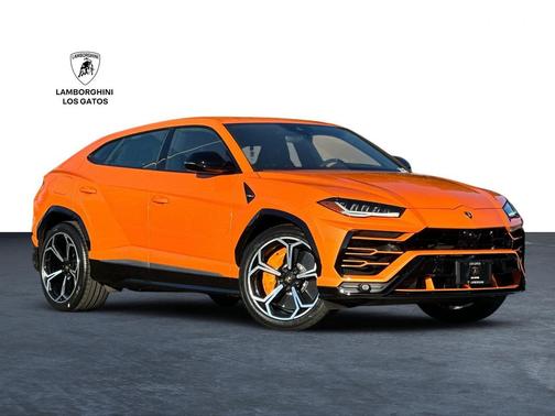 2021 Lamborghini Urus Graphite Capsule