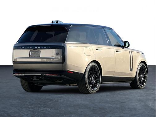 2023 Land Rover Range Rover First Edition