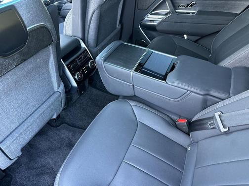 2023 Land Rover Range Rover First Edition