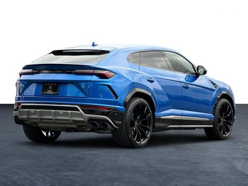 2019 Lamborghini Urus Selezione CPO