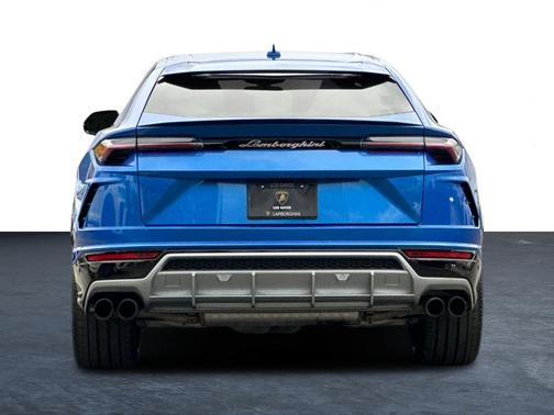 2019 Lamborghini Urus Selezione CPO