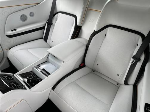 2025 Rolls-Royce Spectre Black Badge