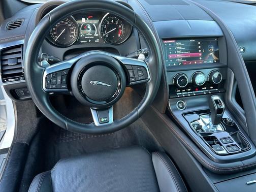 2020 Jaguar F-TYPE R AWD Automatic