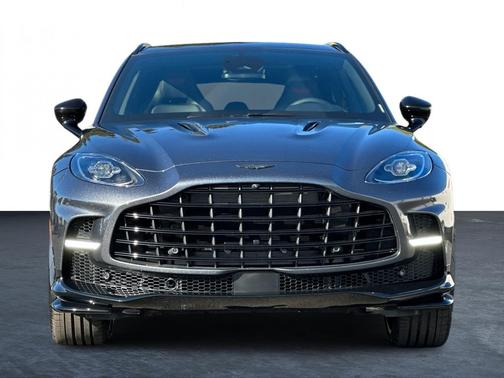 2026 Aston Martin DBX 707
