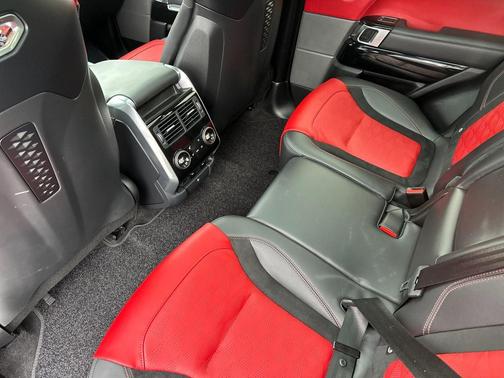 2020 Land Rover Range Rover Sport SVR