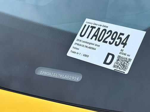 2019 Lamborghini Urus Selezione CPO