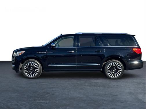 2020 Lincoln Navigator Black Label