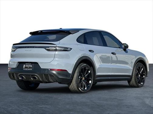 2022 Porsche Cayenne Turbo GT