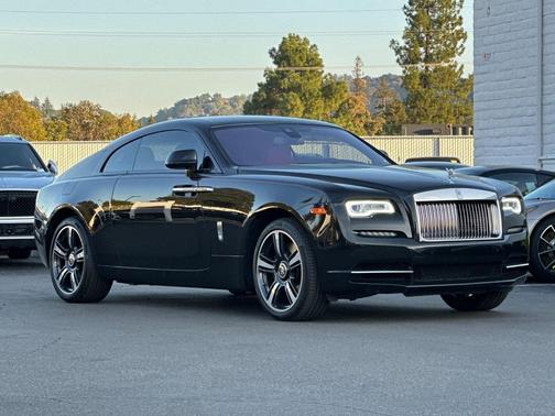 2017 Rolls-Royce Wraith Coupe