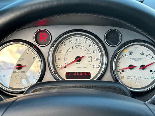 2006 Aston Martin V12 Vanquish S