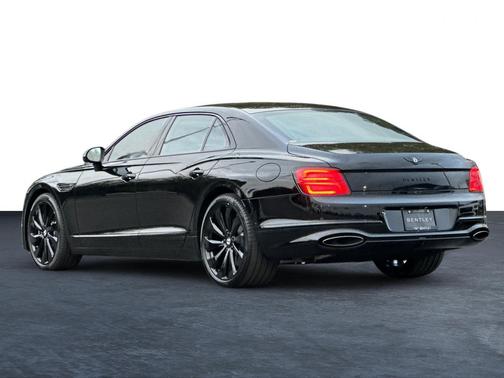 2026 Bentley Flying Spur 