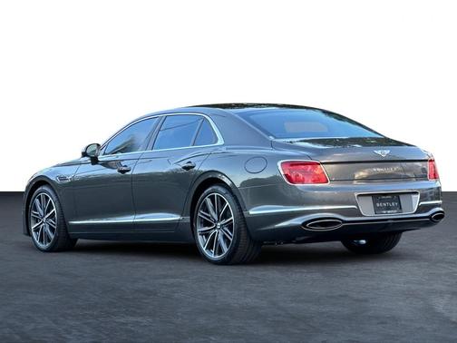2026 Bentley Flying Spur 