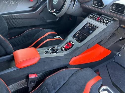 2021 Lamborghini Huracan STO Coupe