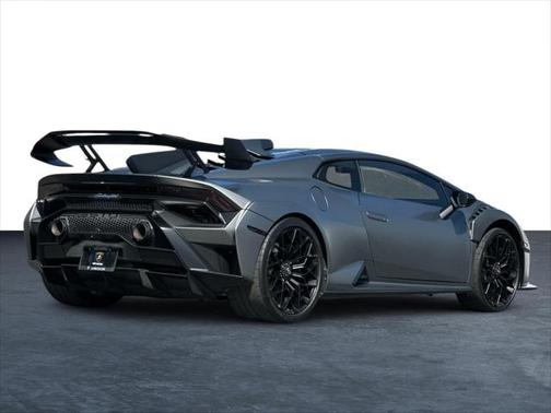 2021 Lamborghini Huracan STO Coupe