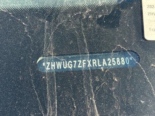 2024 Lamborghini Huracan Sterrato Selezione CPO