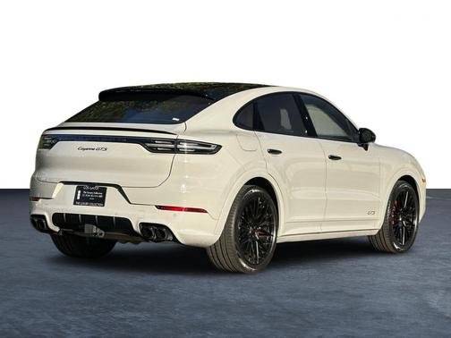 2021 Porsche Cayenne GTS
