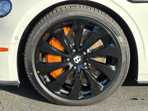 2026 Bentley Flying Spur 