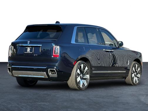 2025 Rolls-Royce Cullinan 