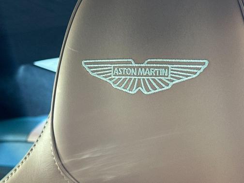 2025 Aston Martin Vanquish V12