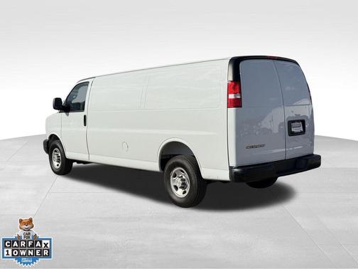 2025 Chevrolet Express 2500 RWD 2500 Extended Wheelbase WT