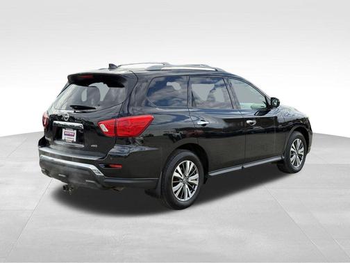 2020 Nissan Pathfinder S 4WD