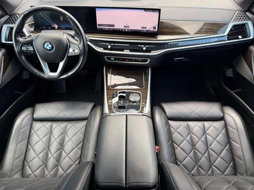 Skyscraper Gray Metallic 2024 BMW X5 xDrive40i