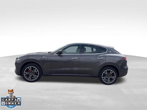 Grigio Maratea Metallic 2022 Maserati Levante GT