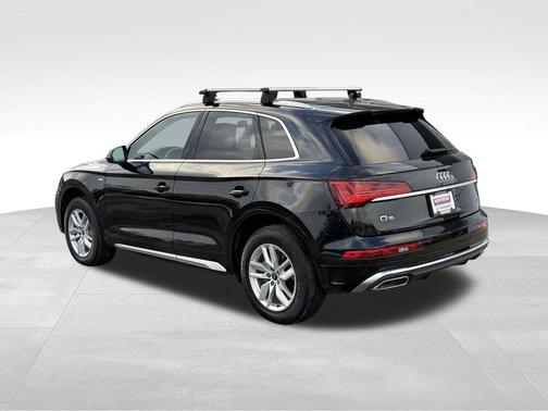 2023 Audi Q5 45 S line Premium