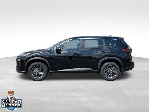 Super Black 2026 Nissan Rogue S