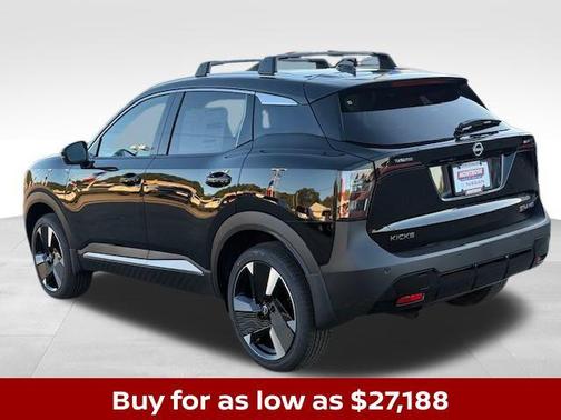 Super Black 2026 Nissan Kicks SR