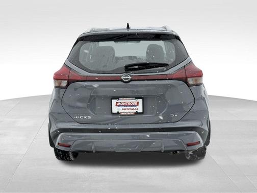 2023 Nissan Kicks SV