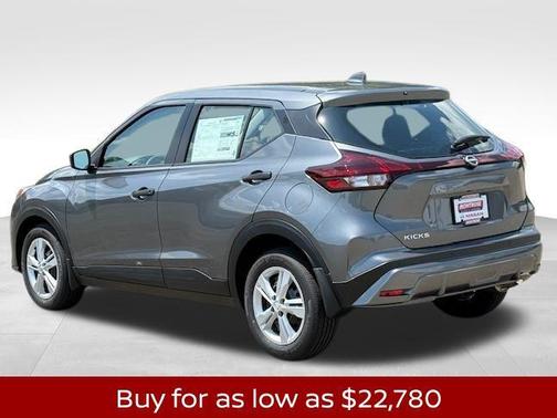 2025 Nissan Kicks S