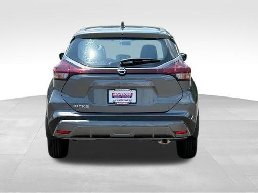 2025 Nissan Kicks S