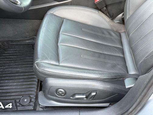 2019 Audi A4 2.0T Premium