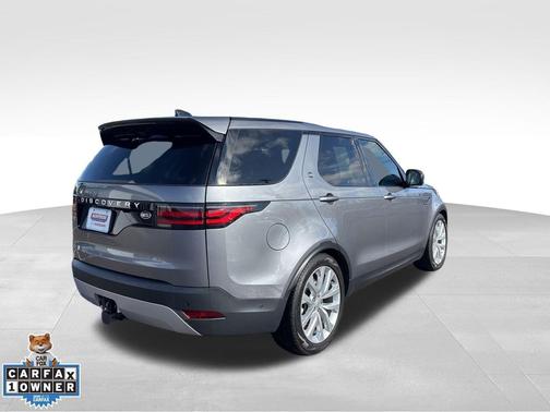 2023 Land Rover Discovery P300 S